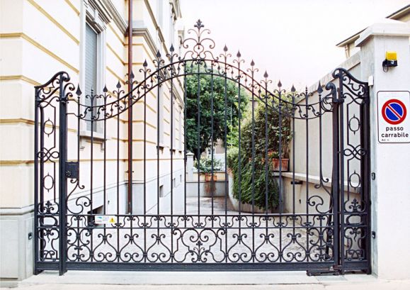 Cancello stile novecento