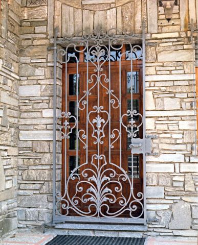 Cancello di protezione stile settecento